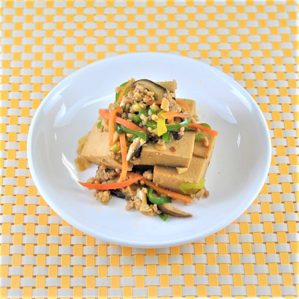 【中華料理】蒸し挽き割り大豆のマーボー豆腐