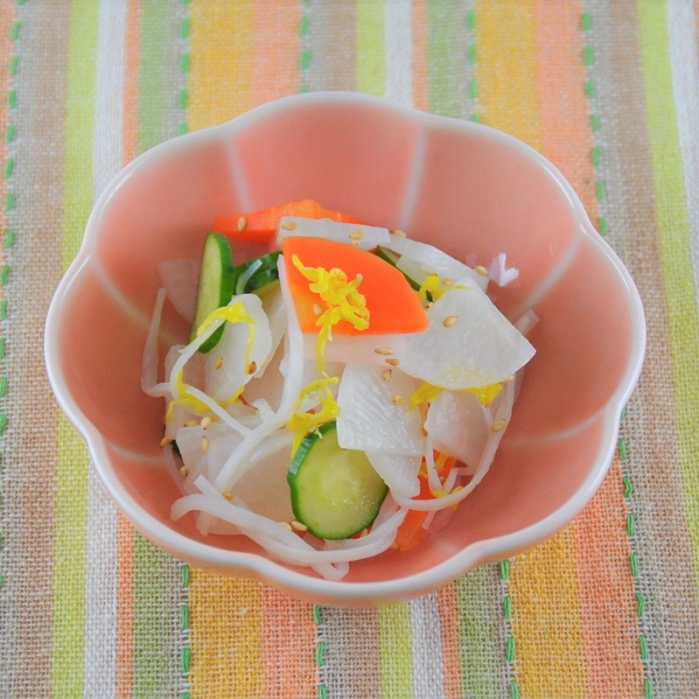 菊と大根の酢の物【青森県：三戸町立学校給食共同調理場おすすめレシピ】